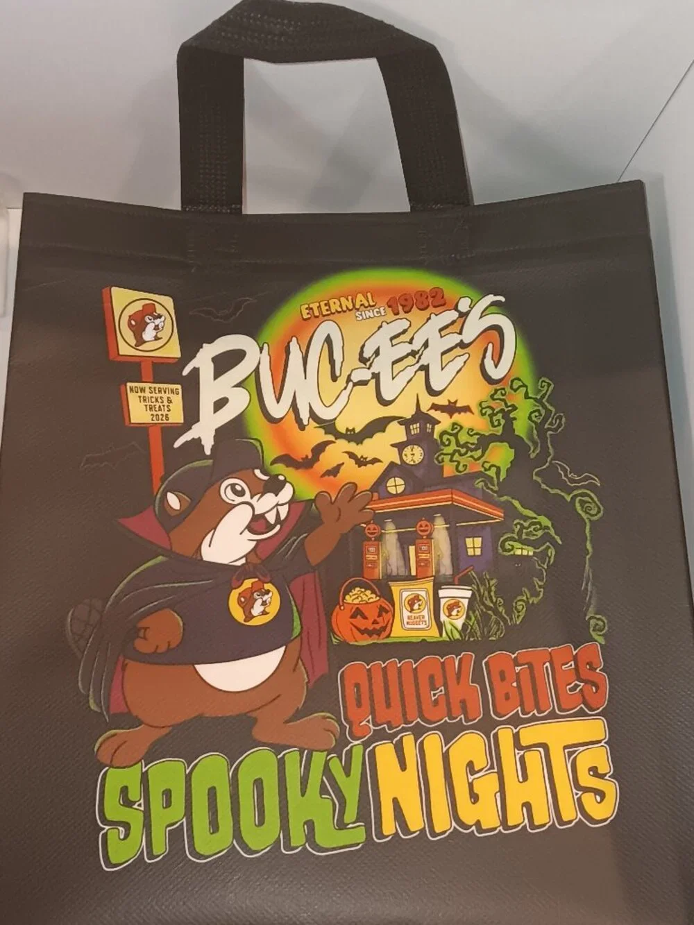 Buc-ee's Halloween 2026 Spooky Nights Vampire Beaver Tote NWT